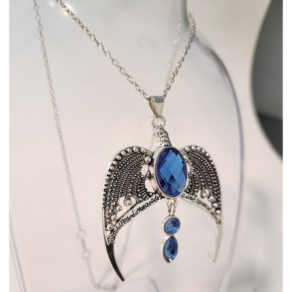 NWT Ravenclaw Lost Diadem Tiara Necklace, Silver Chain Pendant Harry Potter - Picture 2 of 6